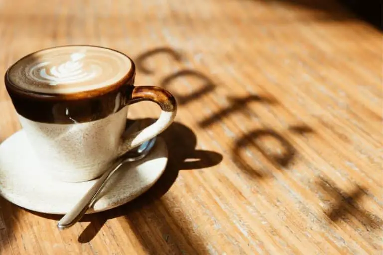 Kaffee Conference Flip: Der luxuriöse Espresso-Cognac-Cocktail