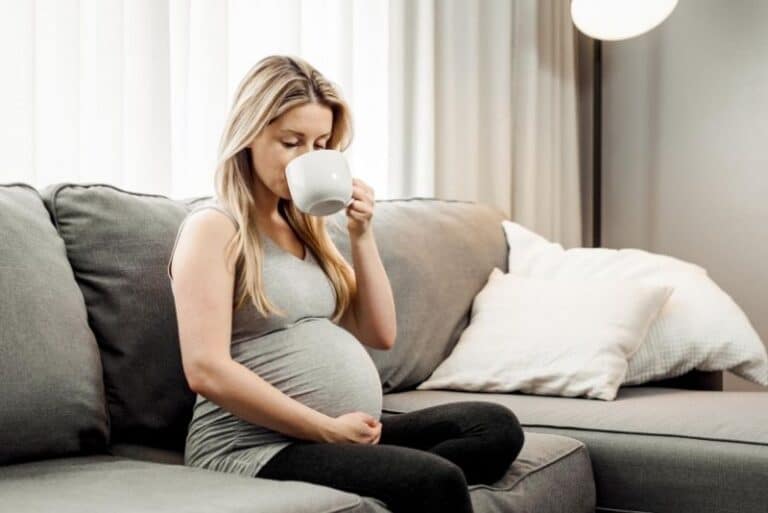Kaffee trinken in der Schwangerschaft