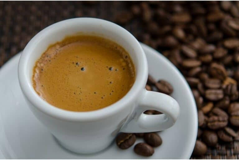 Cafe Lungo – Die italienische Kaffeekunst in einer Tasse